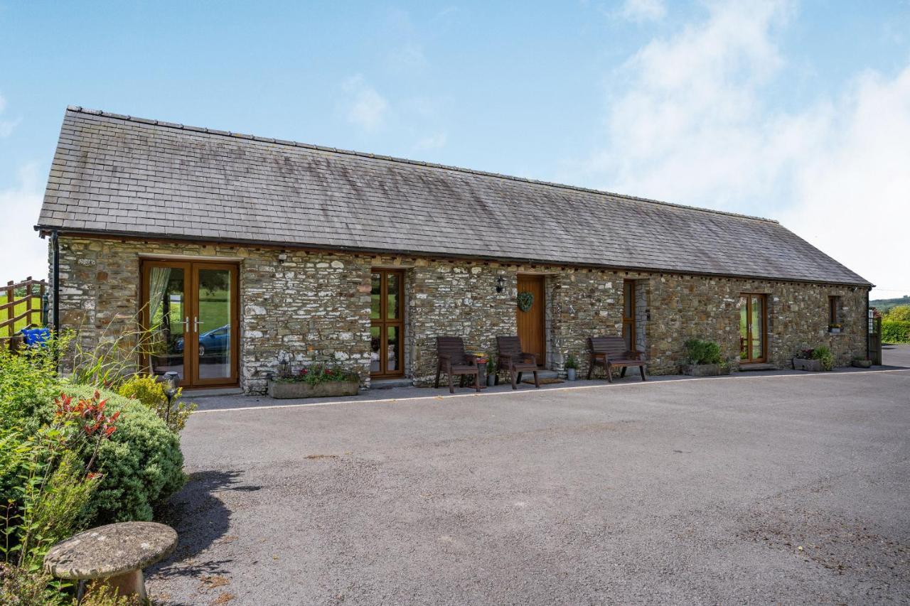 Vila Ysgubor Hir Llanedy Exteriér fotografie